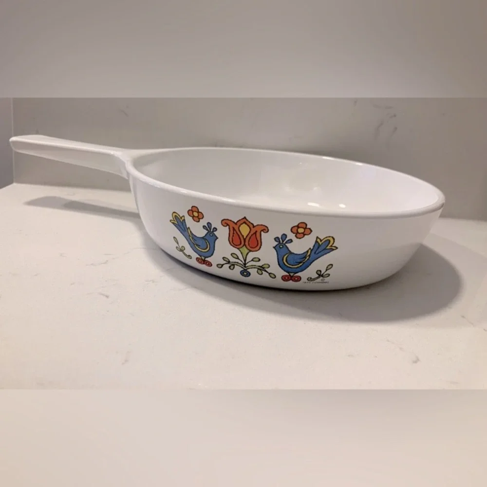 Vintage 1975 CorningWare Country Festival 6.5